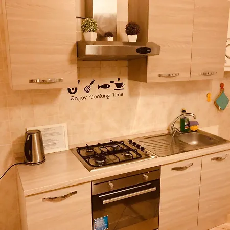 Aduepassidallafiera Apartment